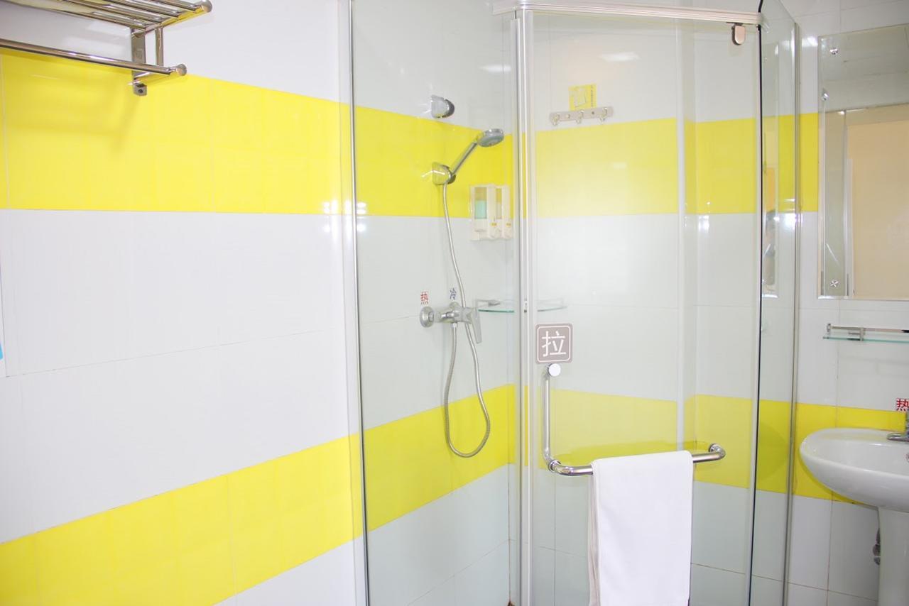 7Days Inn Shenzhen Long Hua Buitenkant foto